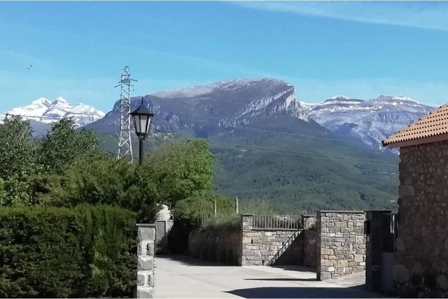 Duplex La Valle Ordesaainsa Laspuña Exterior foto